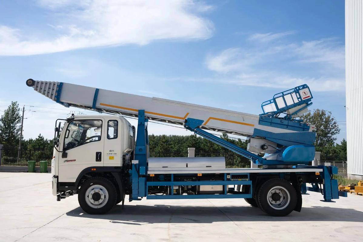 合肥包河云梯上料车租赁费用