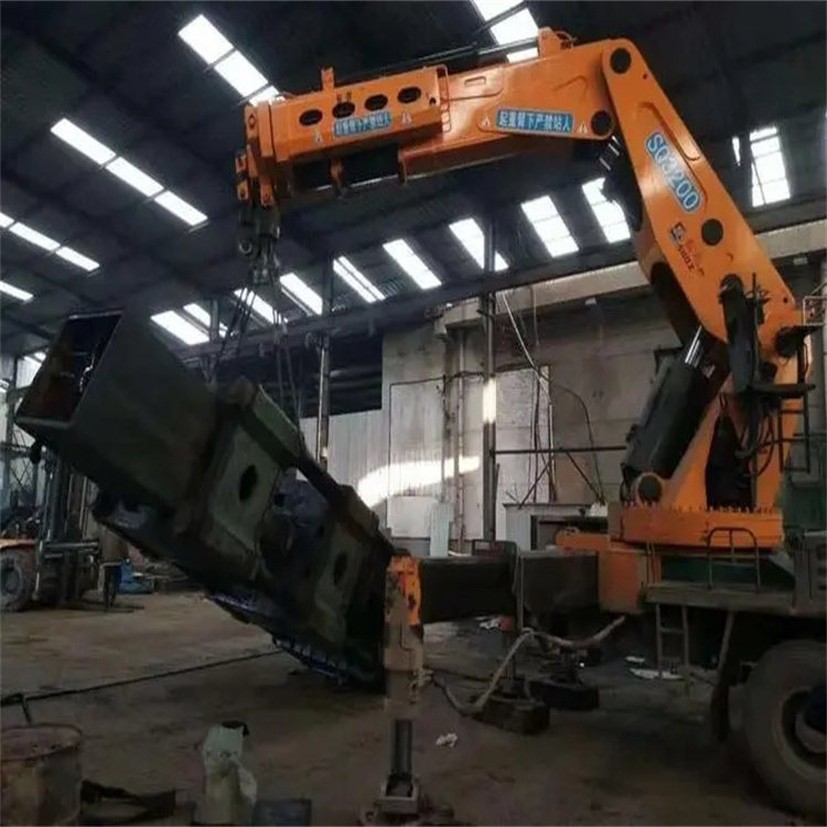 合肥包河200吨折臂吊出租